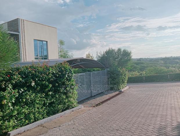 4bdrm Maisonette in Joska for rent