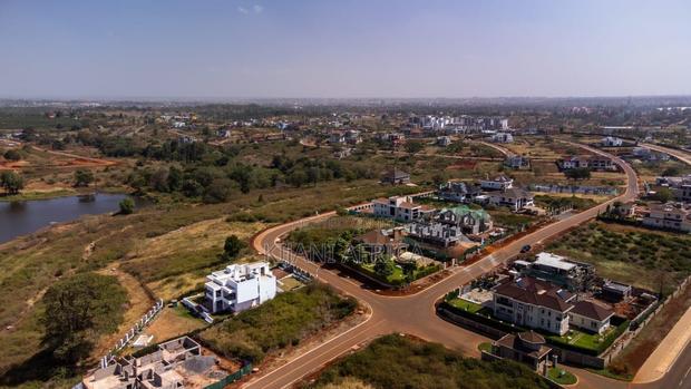 Prime Quarter an Acre Plots in Tatu City