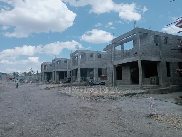 5bdrm Maisonette in Kitengela for sale