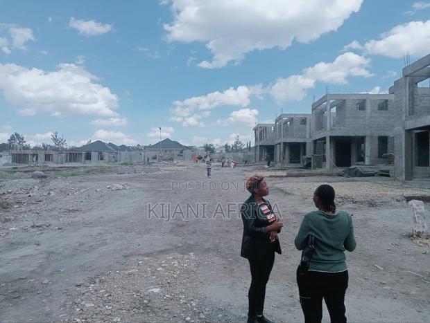 5bdrm Maisonette in Kitengela for sale