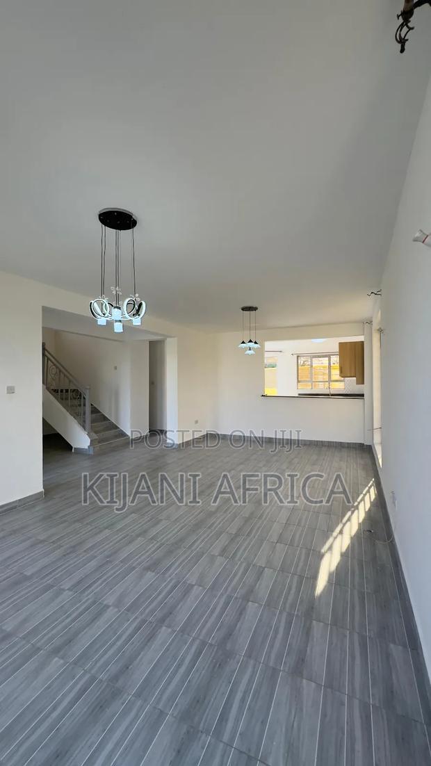 4bdrm Maisonette in Joska for sale