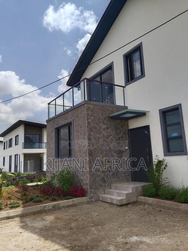 4bdrm House in Maasai Lodge for rent