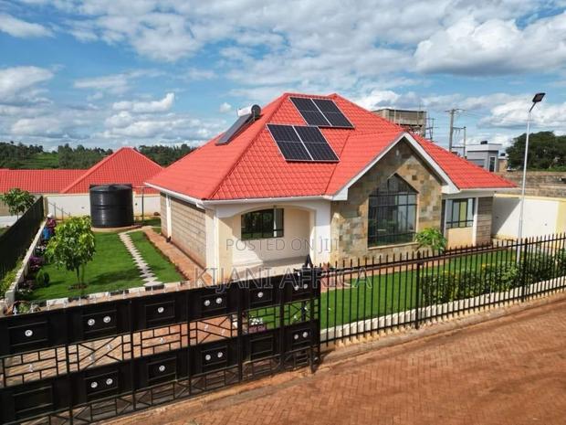 3bdrm Bungalow in Kenyatta Road / Theta for sale