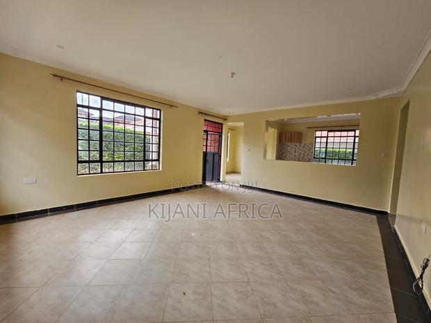 3bdrm Bungalow in Kenyatta Road / Theta for sale
