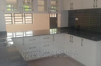 5bdrm Maisonette in Juja for rent