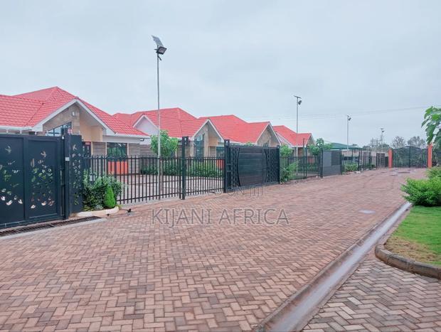 4bdrm Bungalow in Juja for rent