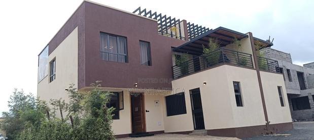 4bdrm Maisonette in Ruaka for sale