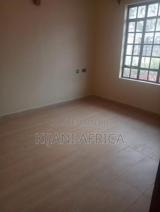 3bdrm Bungalow in Kenyatta Road / Theta for rent