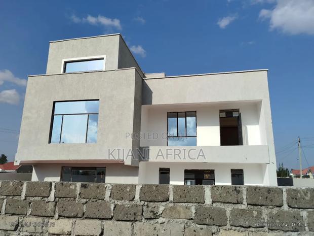 4bdrm Maisonette in Kamulu for sale