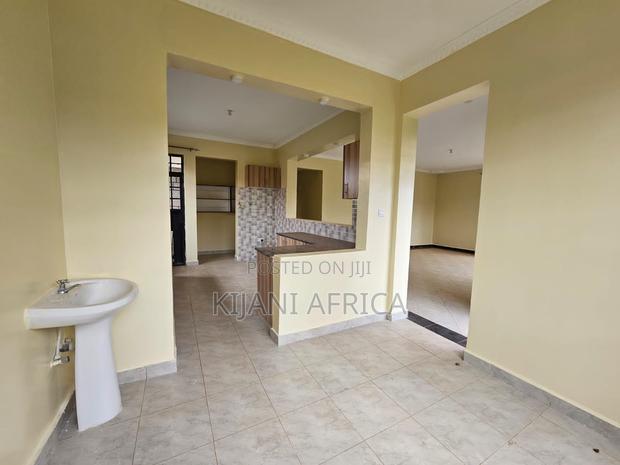 3bdrm Bungalow in Kenyatta Road / Theta for sale