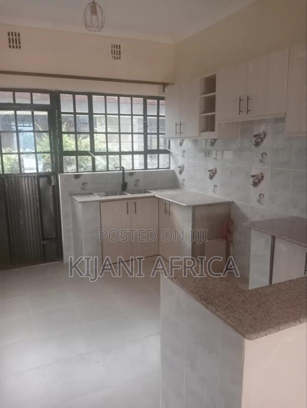 3bdrm Bungalow in Kenyatta Road / Theta for rent