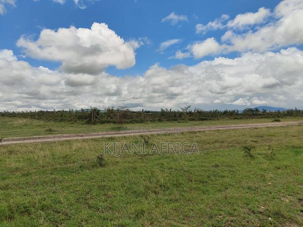 Ready Buy and Build Plots in Konza Off Mombasa Road