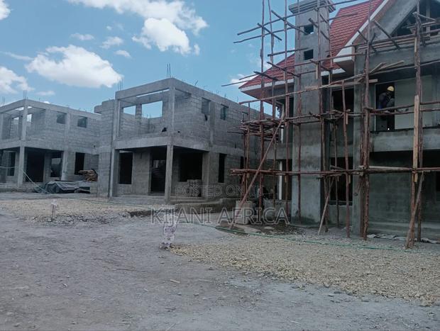 5bdrm Maisonette in Kitengela for sale