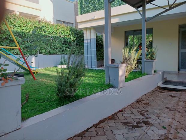 4bdrm Maisonette in Joska for rent