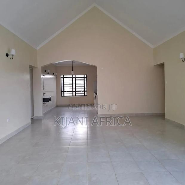 3bdrm Bungalow in Kitengela for sale
