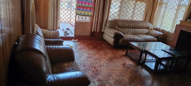 4bdrm Bungalow in Kimumu for Sale