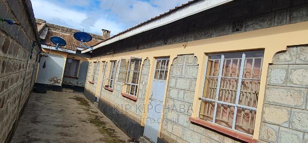 7bdrm Bungalow in Kapsoya Estate for sale