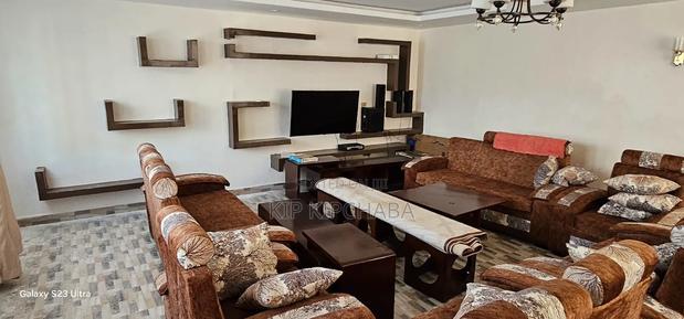 5bdrm Mansion in Racecours, Racecourse for sale