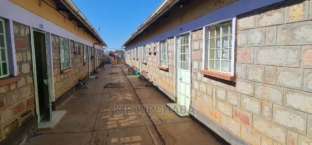 10bdrm Duplex in Kimumu for sale