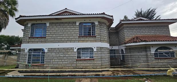 5bdrm Mansion in Elgonview for sale