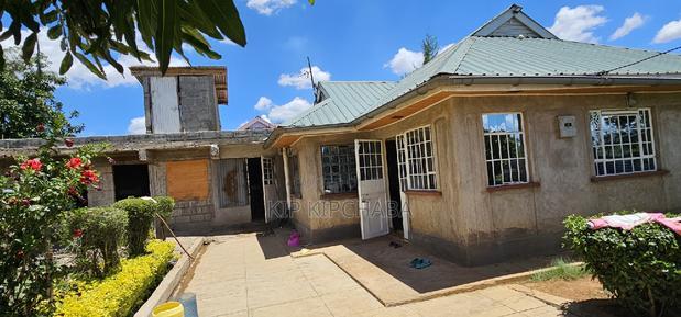 5bdrm Bungalow in Elgonview for sale