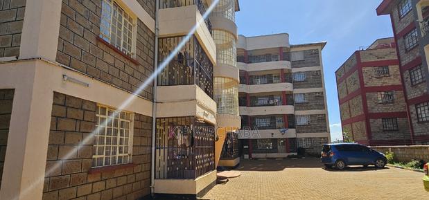 20bdrm Block of Flats in Pioneer for sale