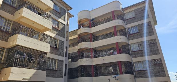 20bdrm Block of Flats in Pioneer for sale