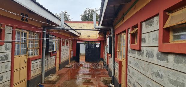 10bdrm Duplex in Kimumu for Sale