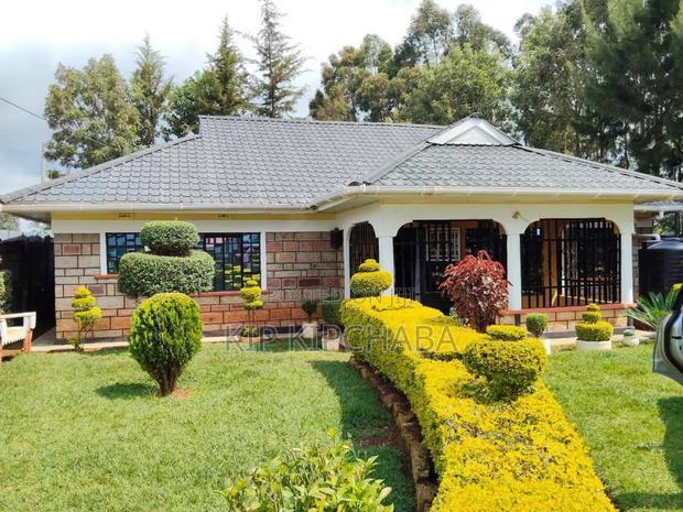 3bdrm House in Outspan, Eldoret CBD for sale