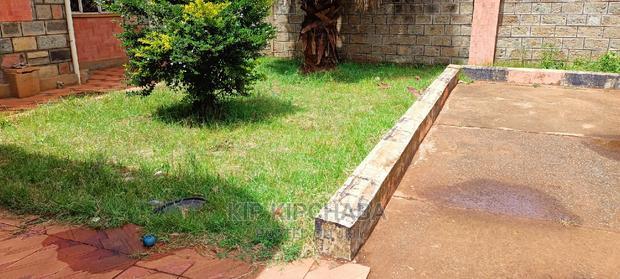 4bdrm Bungalow in Kimumu for Sale