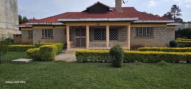 4bdrm Bungalow in Elgonview for sale