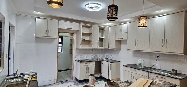 3bdrm Bungalow in Elgonview for sale