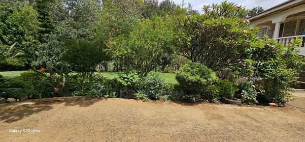 8bdrm Mansion in Elgonview for sale