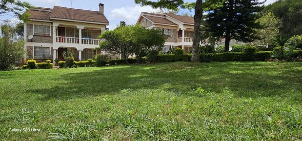 8bdrm Mansion in Elgonview for sale