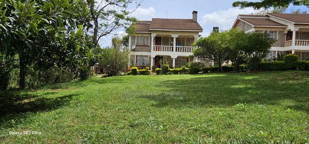 8bdrm Mansion in Elgonview for sale