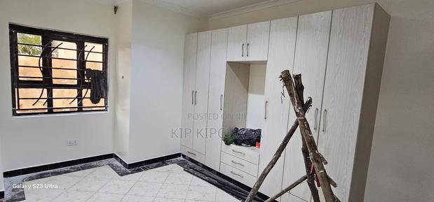 3bdrm Bungalow in Elgonview for sale