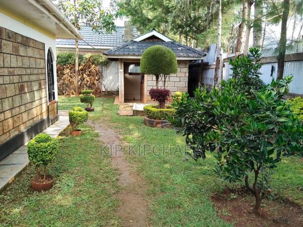 3bdrm House in Outspan, Eldoret CBD for sale