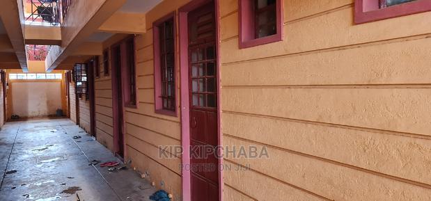 10bdrm Block of Flats in Juniorate for Sale