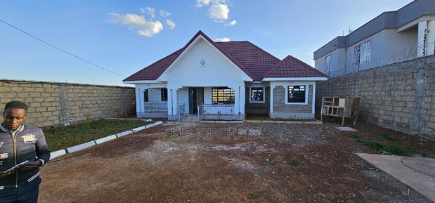 3bdrm Bungalow in New Mtrh Kiplombe, Eldoret CBD for sale