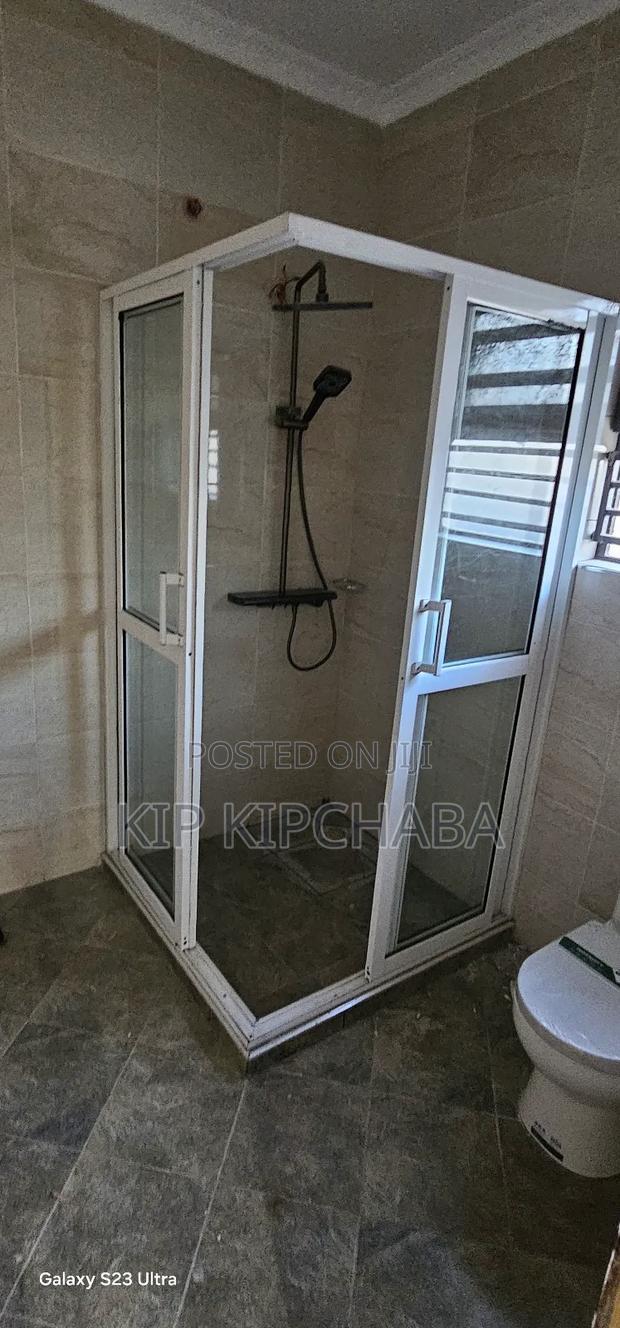 3bdrm Bungalow in Elgonview for sale