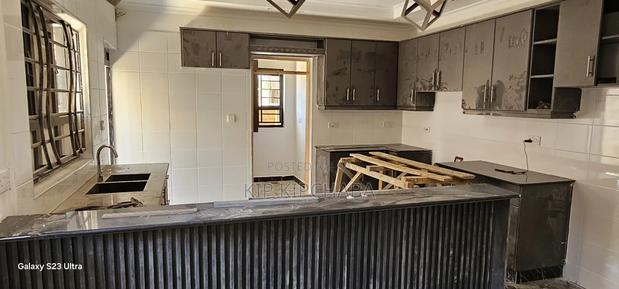 3bdrm Bungalow in Blossom, Elgon View for sale