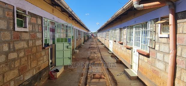 10bdrm Duplex in Kimumu for sale