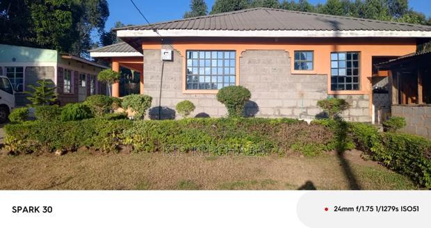 3bdrm House in Outspan, Eldoret CBD for sale