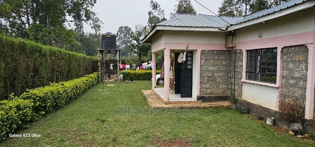 2bdrm Bungalow in Outspan, Racecourse for sale