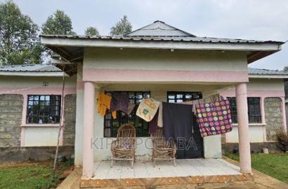 2bdrm Bungalow in Outspan, Racecourse for sale