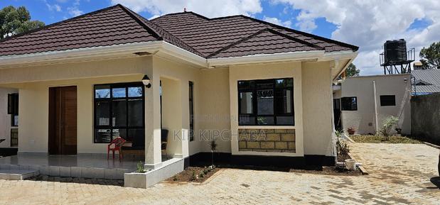 3bdrm Bungalow in Elgonview for sale