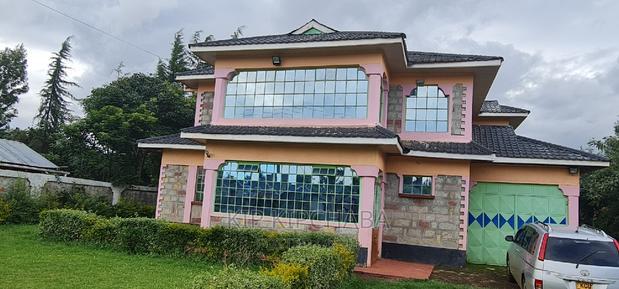 5bdrm Maisonette in Annex Estate, Racecourse for sale