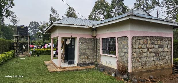 2bdrm Bungalow in Outspan, Racecourse for sale