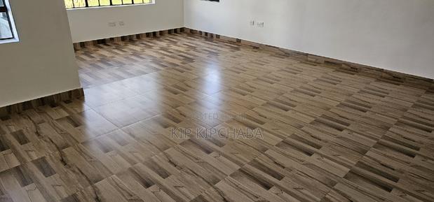 6bdrm Maisonette in Elgonview for sale
