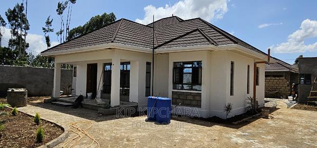 3bdrm Bungalow in Racecours, Elgon View for sale